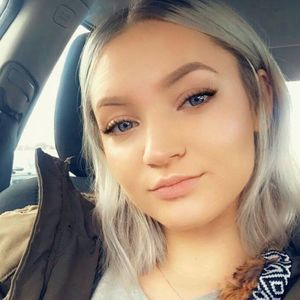 Meet your Posher, Amara